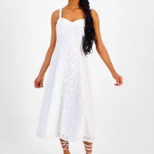 Elegant Lace Dress (12 WMNS)